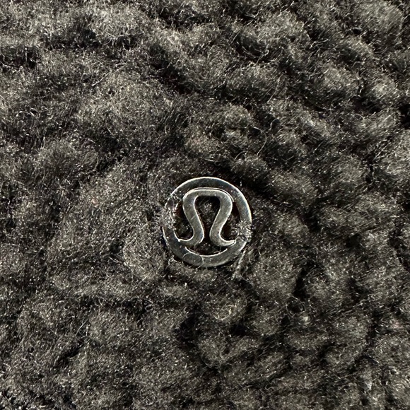 Lululemon Scuba Sherpa 1/2 zip - Picture 4 of 5